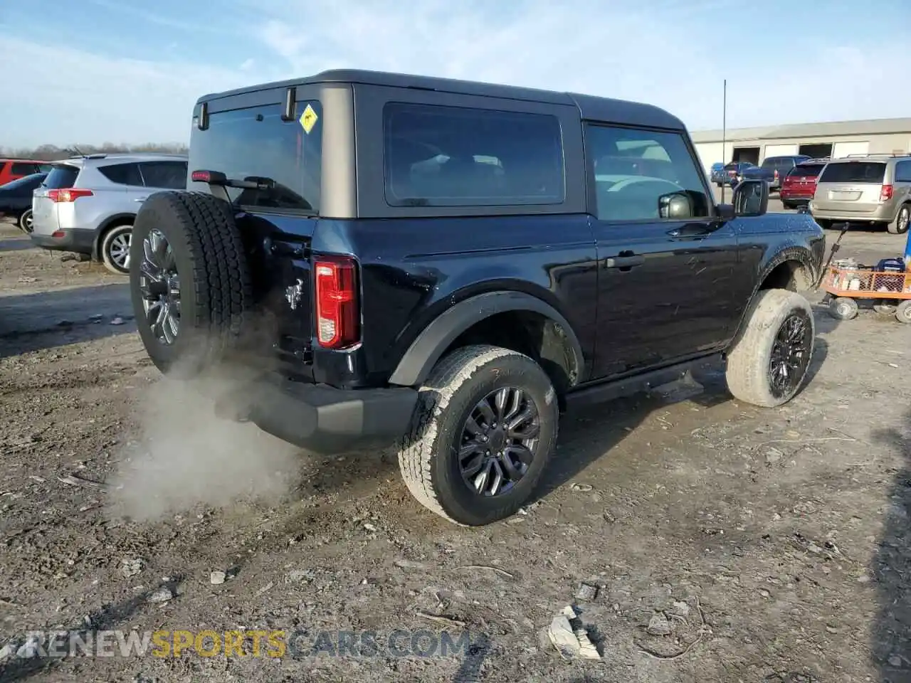 3 Photograph of a damaged car 1FMDE5AP2MLB02587 FORD BRONCO 2021