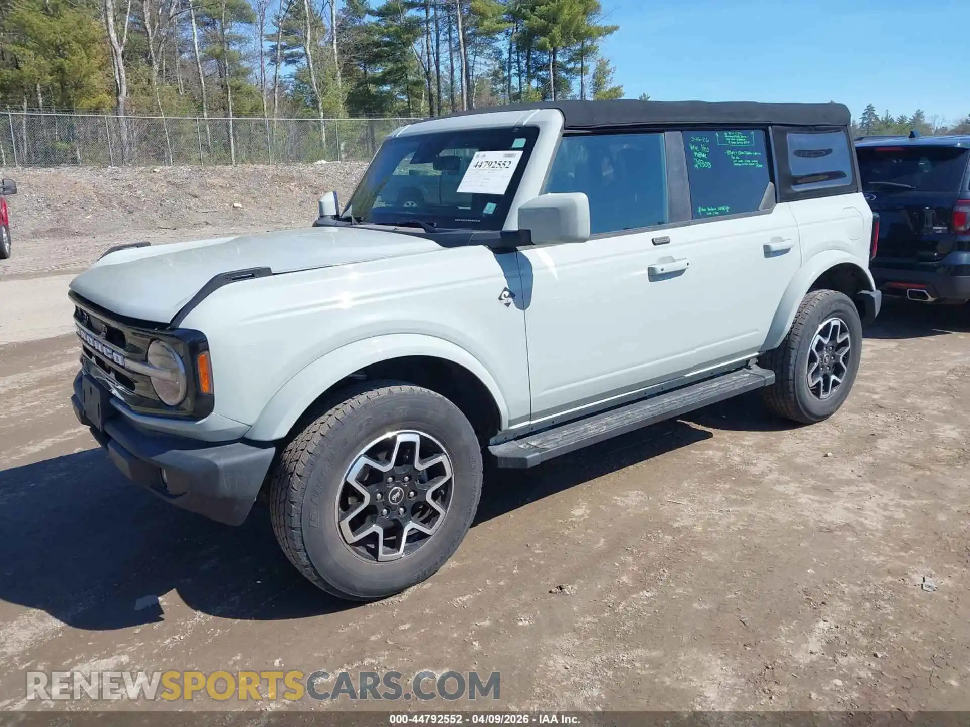 2 Photograph of a damaged car 1FMDE5BH2MLA68691 FORD BRONCO 2021