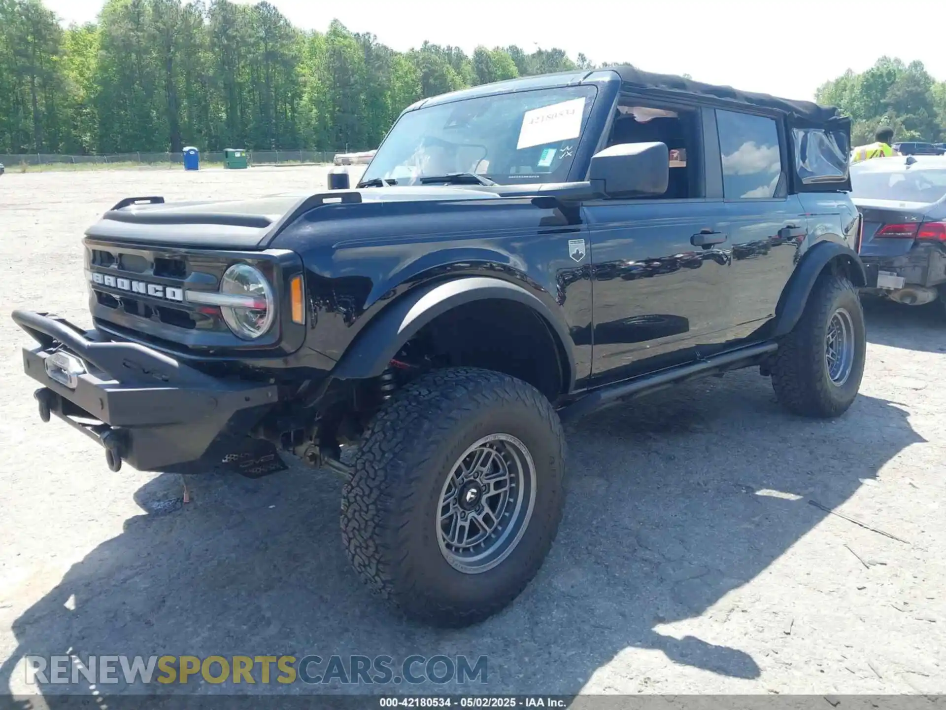2 Photograph of a damaged car 1FMDE5BH2MLB03794 FORD BRONCO 2021