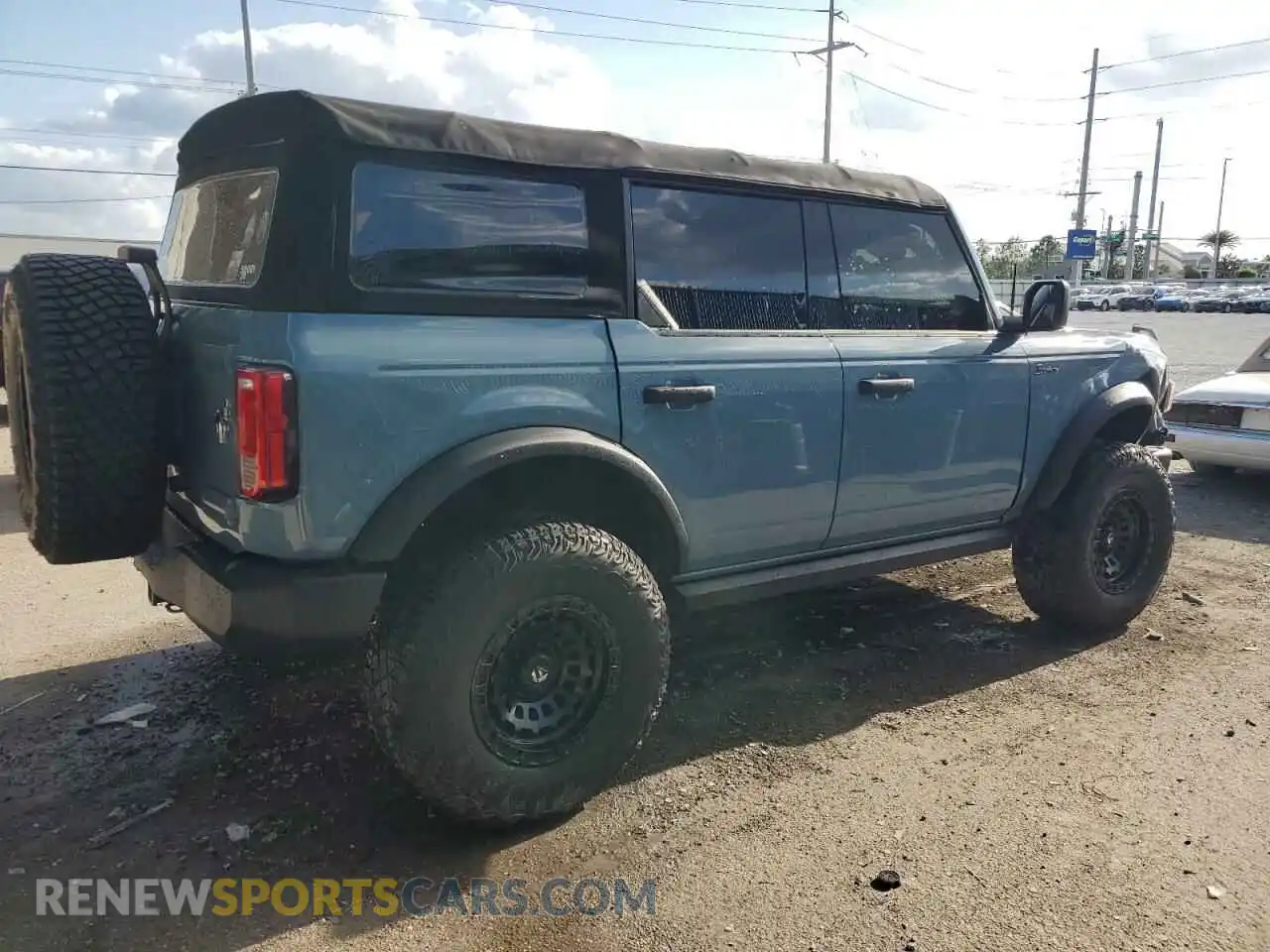 3 Photograph of a damaged car 1FMDE5BH2MLB06341 FORD BRONCO 2021