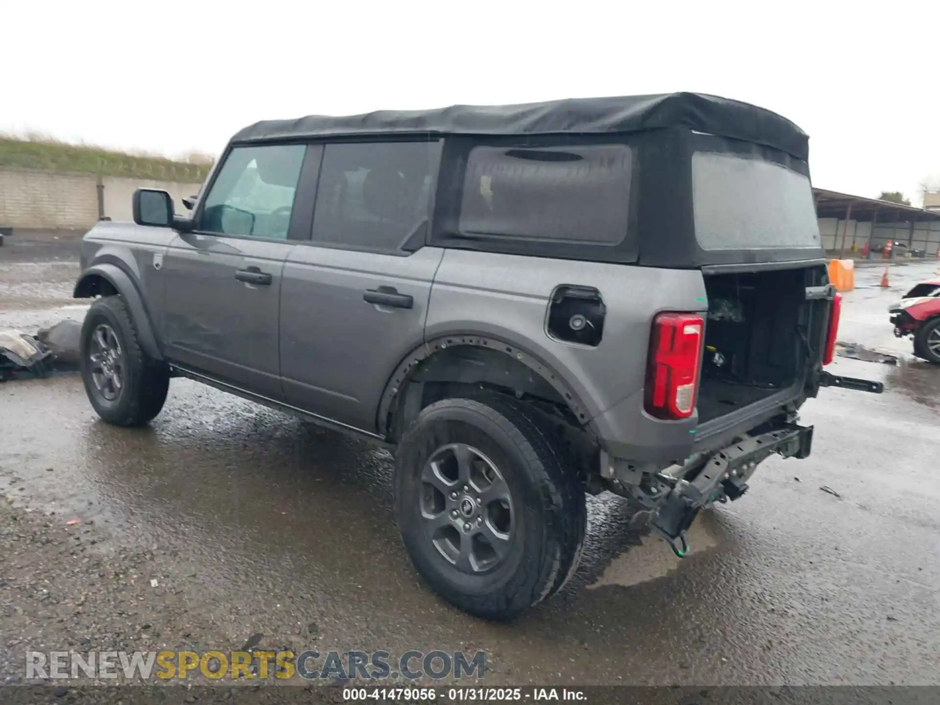 3 Photograph of a damaged car 1FMDE5BH4MLA77019 FORD BRONCO 2021