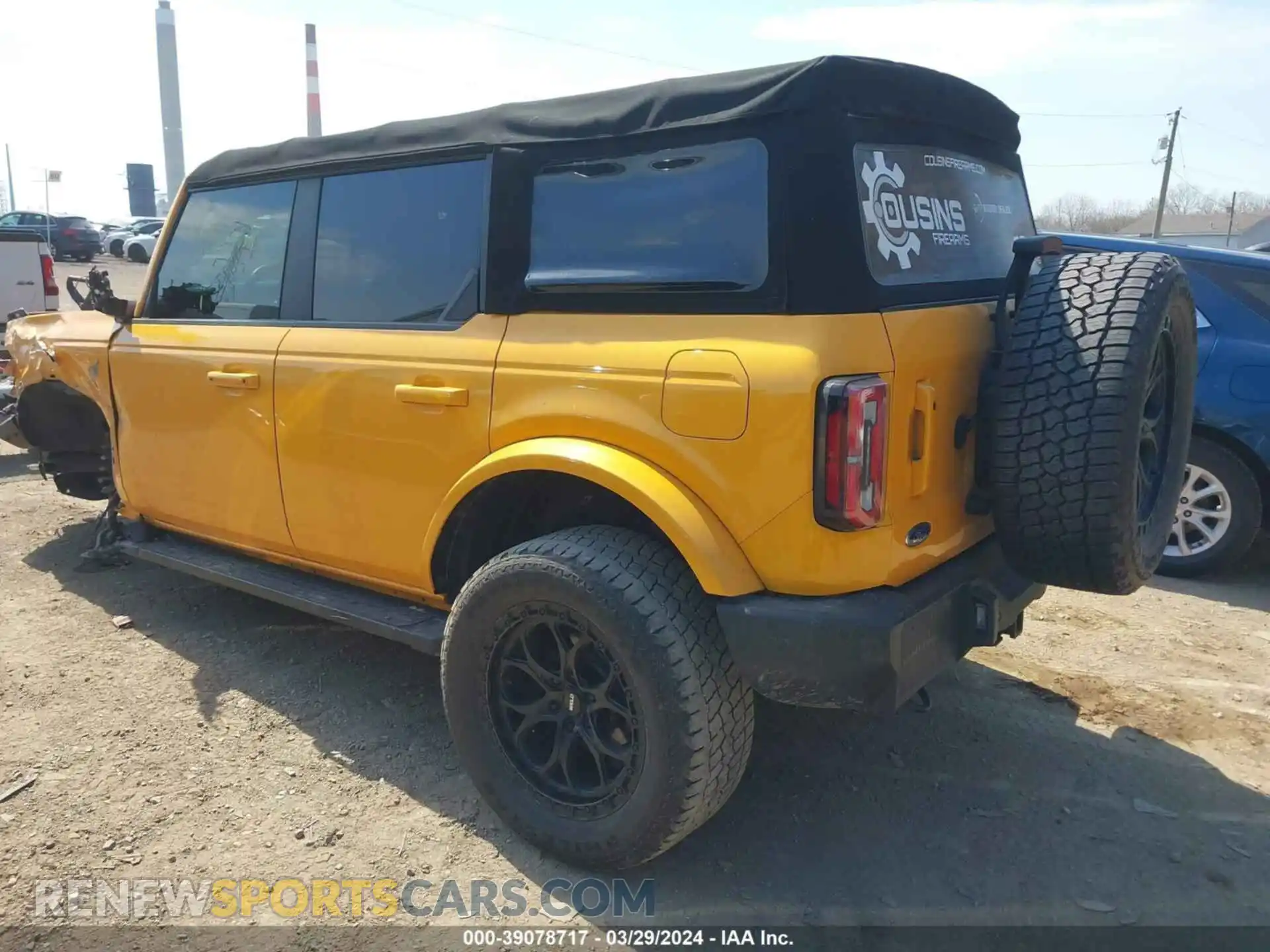 3 Photograph of a damaged car 1FMDE5BH7MLA95966 FORD BRONCO 2021