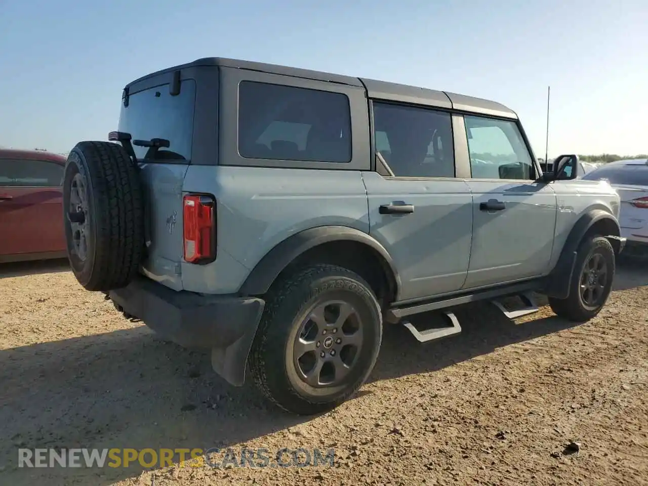 3 Photograph of a damaged car 1FMDE5BH9MLA89439 FORD BRONCO 2021