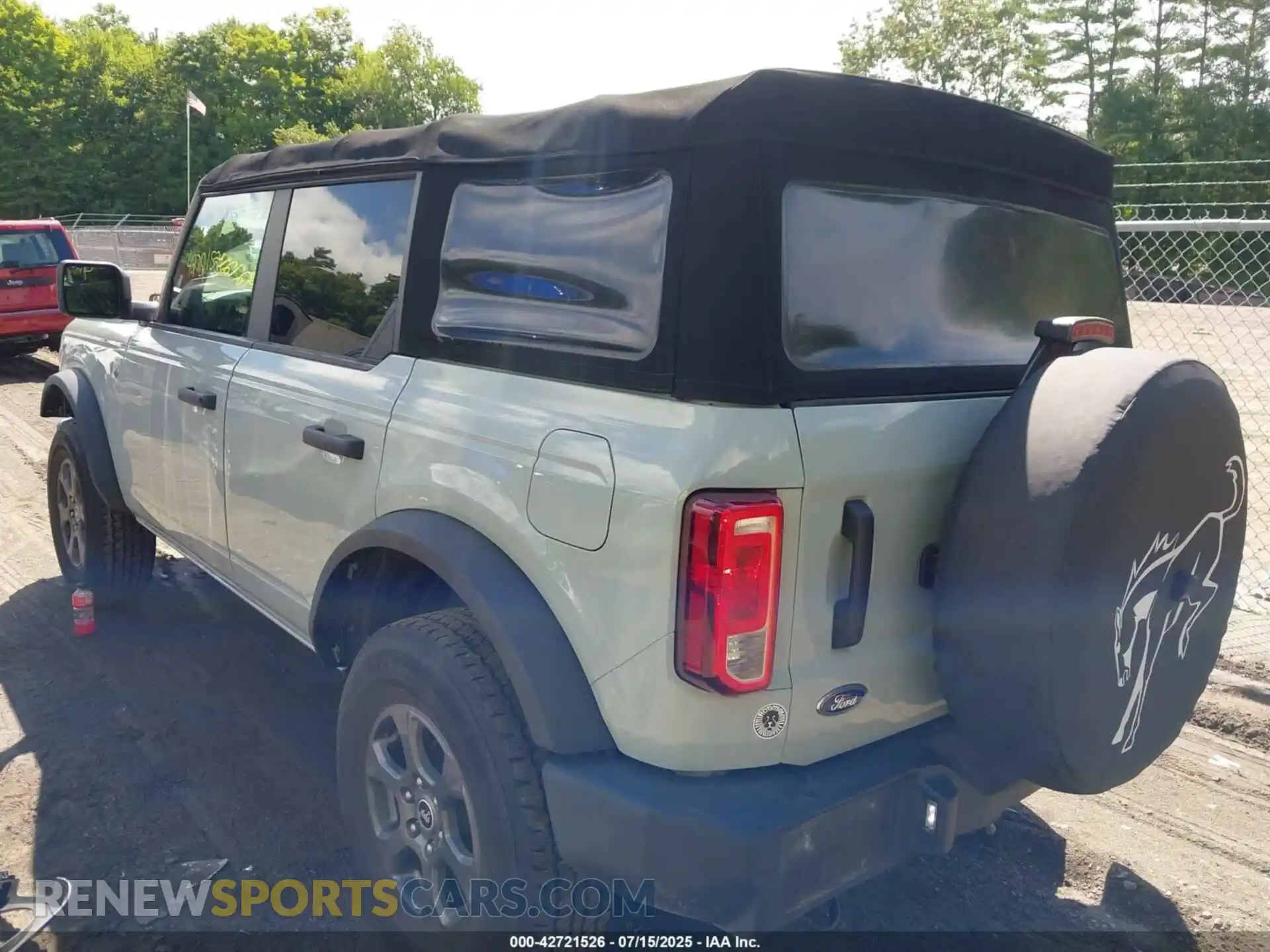 3 Photograph of a damaged car 1FMDE5BHXMLA83651 FORD BRONCO 2021