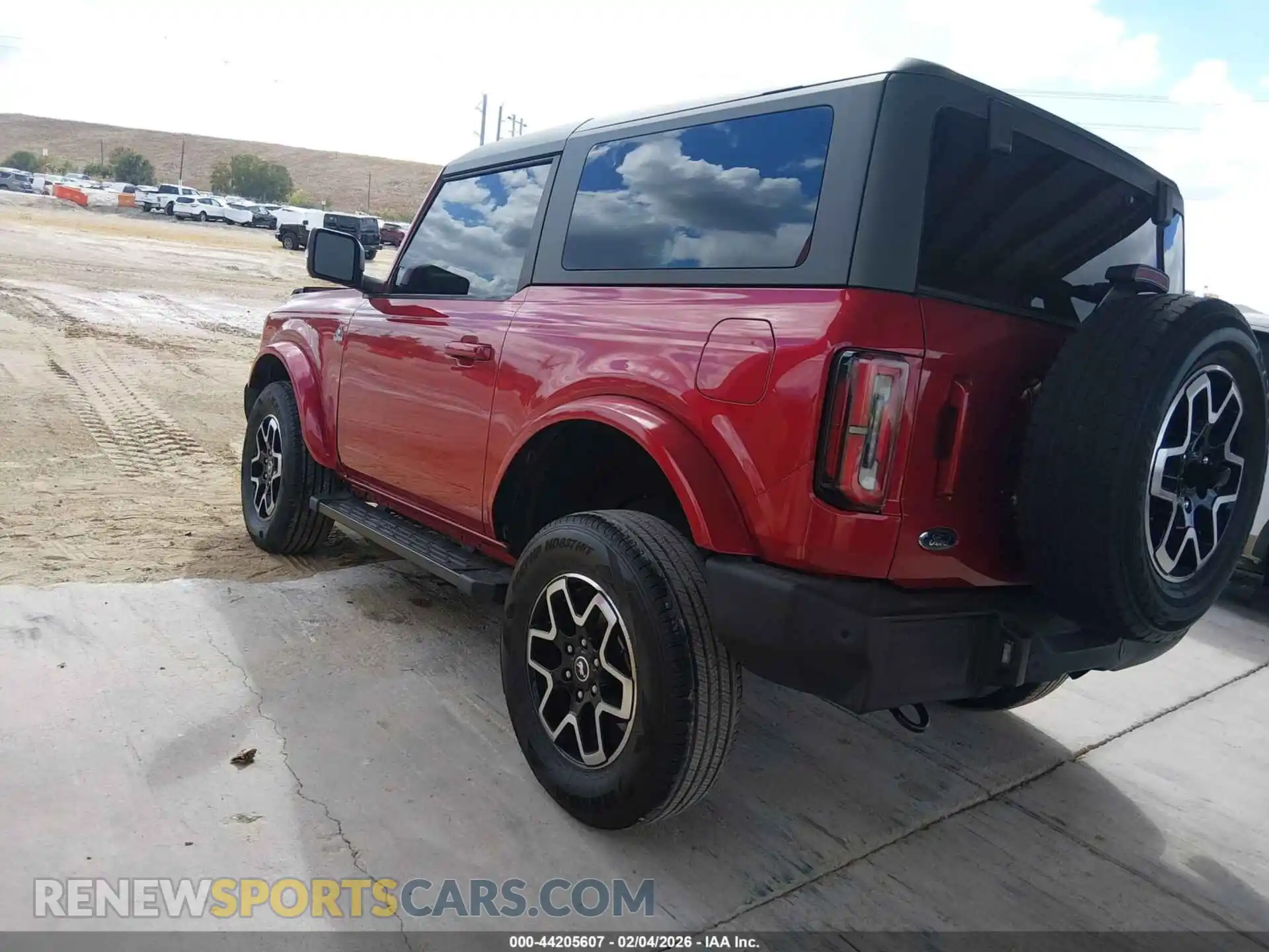 3 Photograph of a damaged car 1FMDE5CP6MLA79974 FORD BRONCO 2021