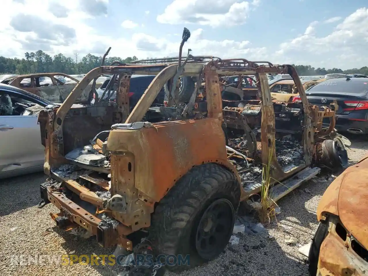 3 Фотография поврежденного автомобиля 1FMDE5DH0MLB02737 FORD BRONCO 2021