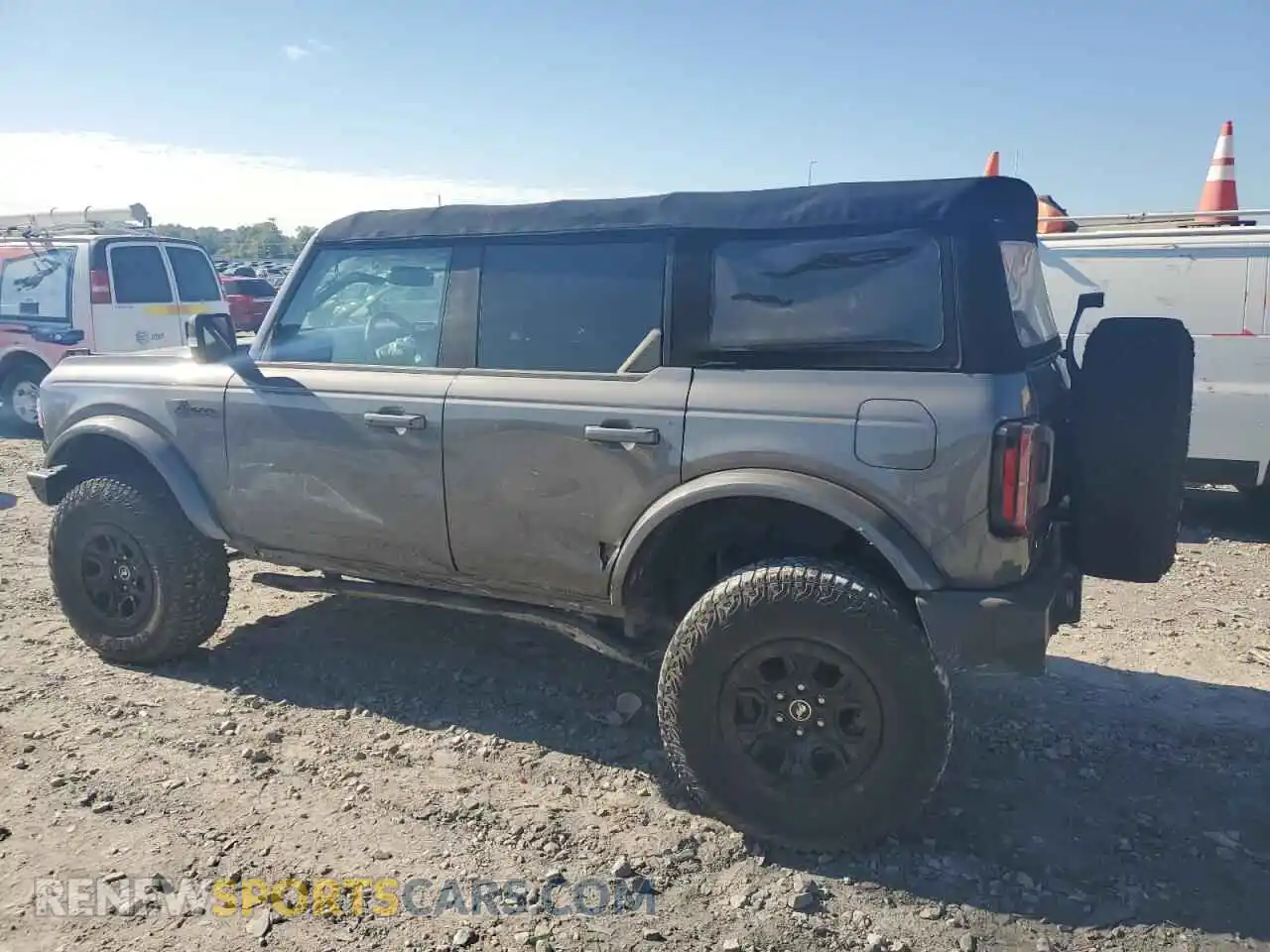 2 Photograph of a damaged car 1FMDE5DHXMLA63588 FORD BRONCO 2021