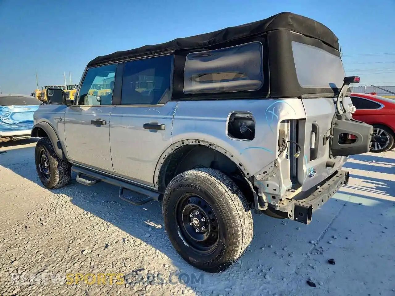 2 Photograph of a damaged car 1FMEE5BH1MLB07775 FORD BRONCO 2021
