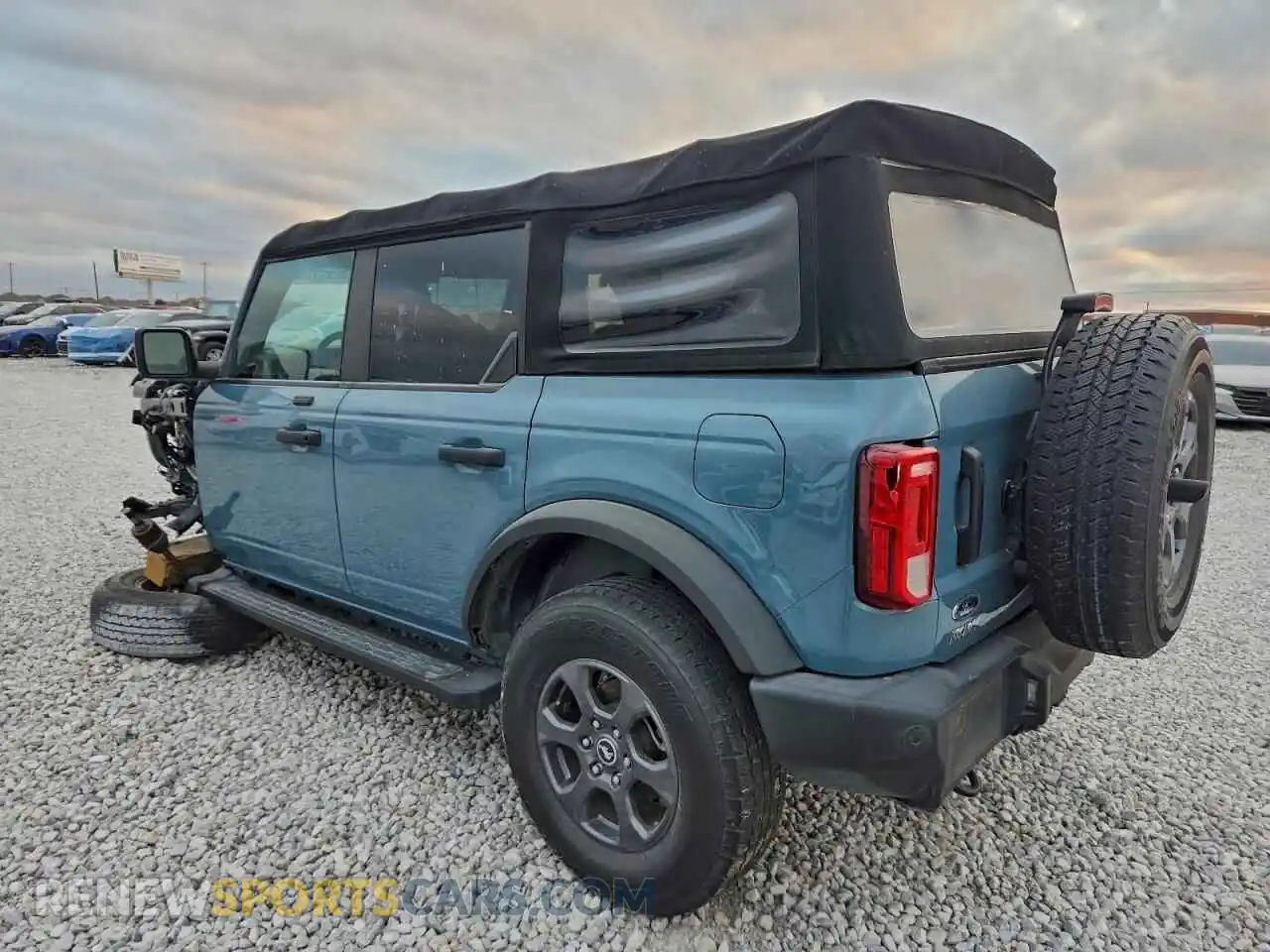 2 Photograph of a damaged car 1FMEE5BPXMLA96864 FORD BRONCO 2021