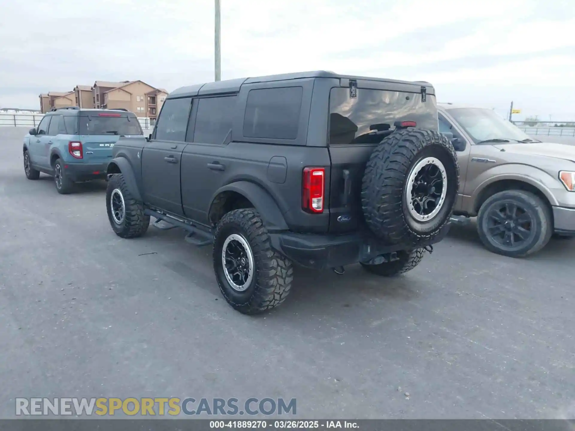 3 Photograph of a damaged car 1FMEE5DH0MLA77066 FORD BRONCO 2021