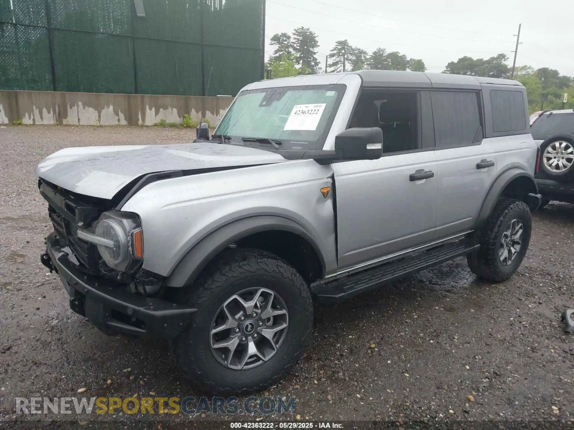 2 Photograph of a damaged car 1FMEE5DP7MLA78805 FORD BRONCO 2021