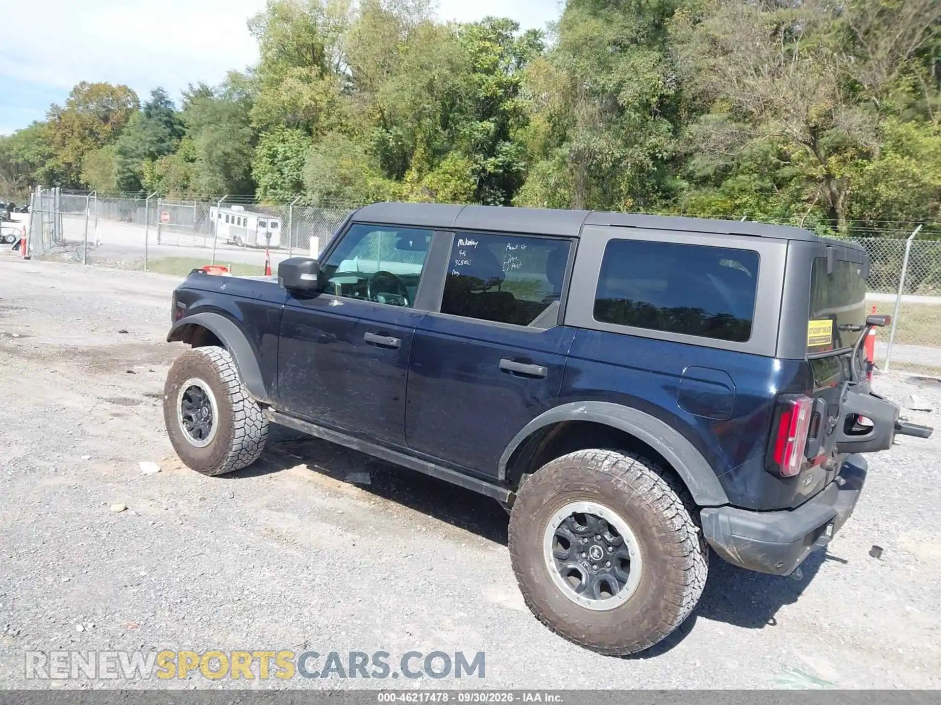 3 fotografías del automóvil dañado 1FMEE5DP8MLB02951 FORD BRONCO 2021