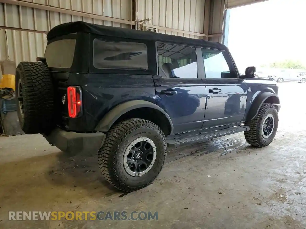 3 Photograph of a damaged car 1FMEE5DPXMLA91211 FORD BRONCO 2021