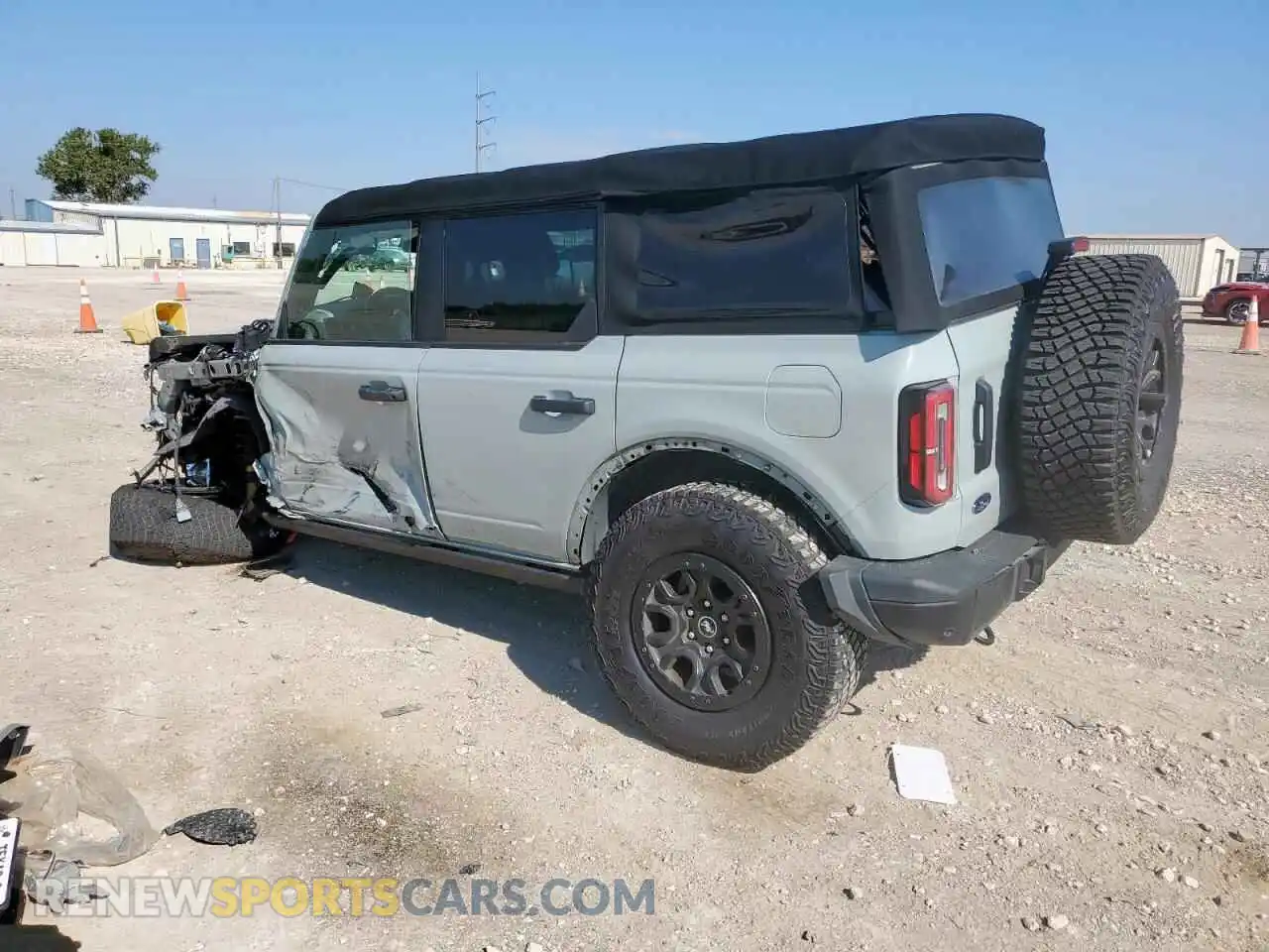 2 Photograph of a damaged car 1FMEE5DPXMLA91256 FORD BRONCO 2021
