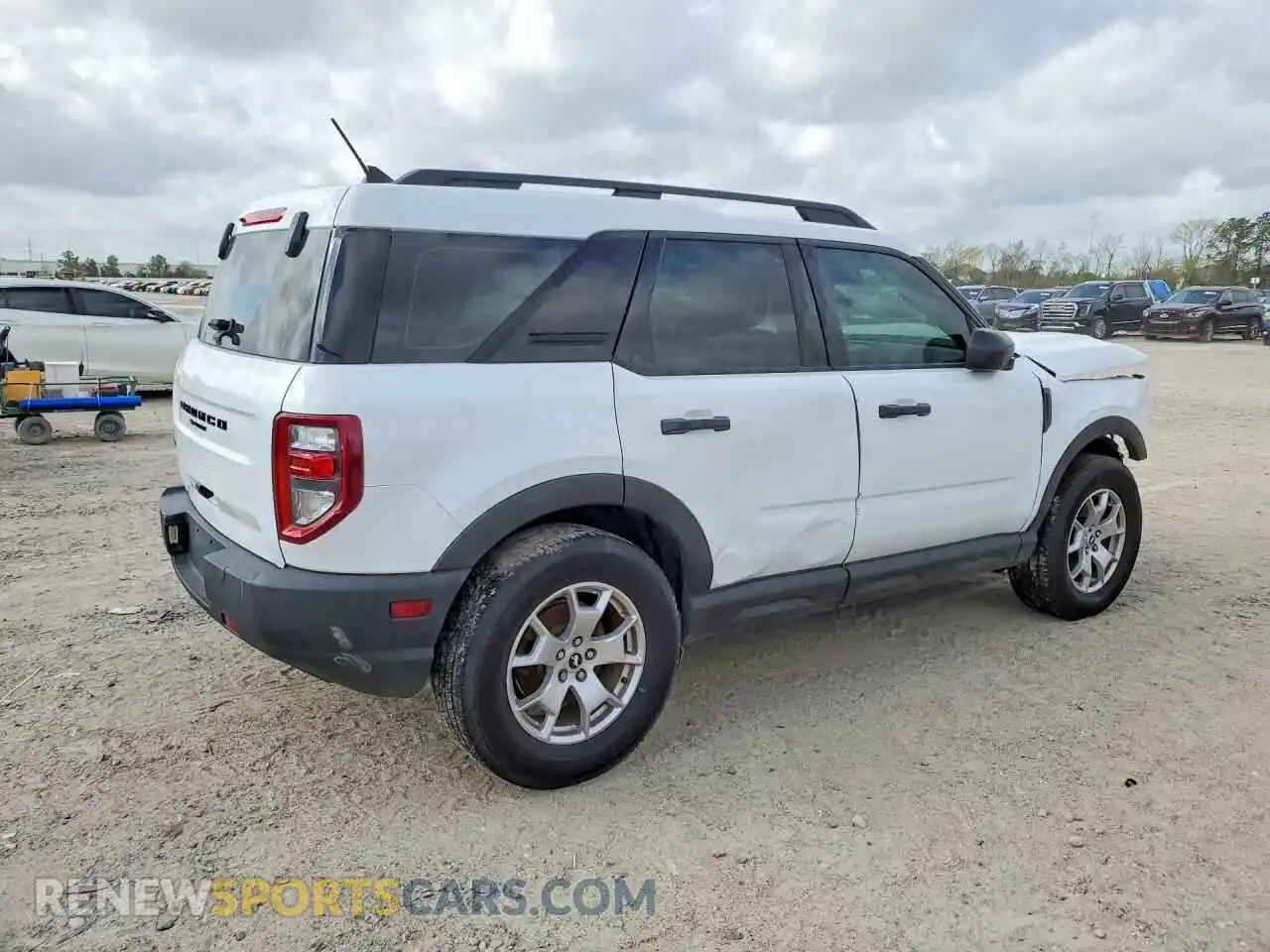 3 Photograph of a damaged car 3FMCR9A6XMRA62162 FORD BRONCO 2021