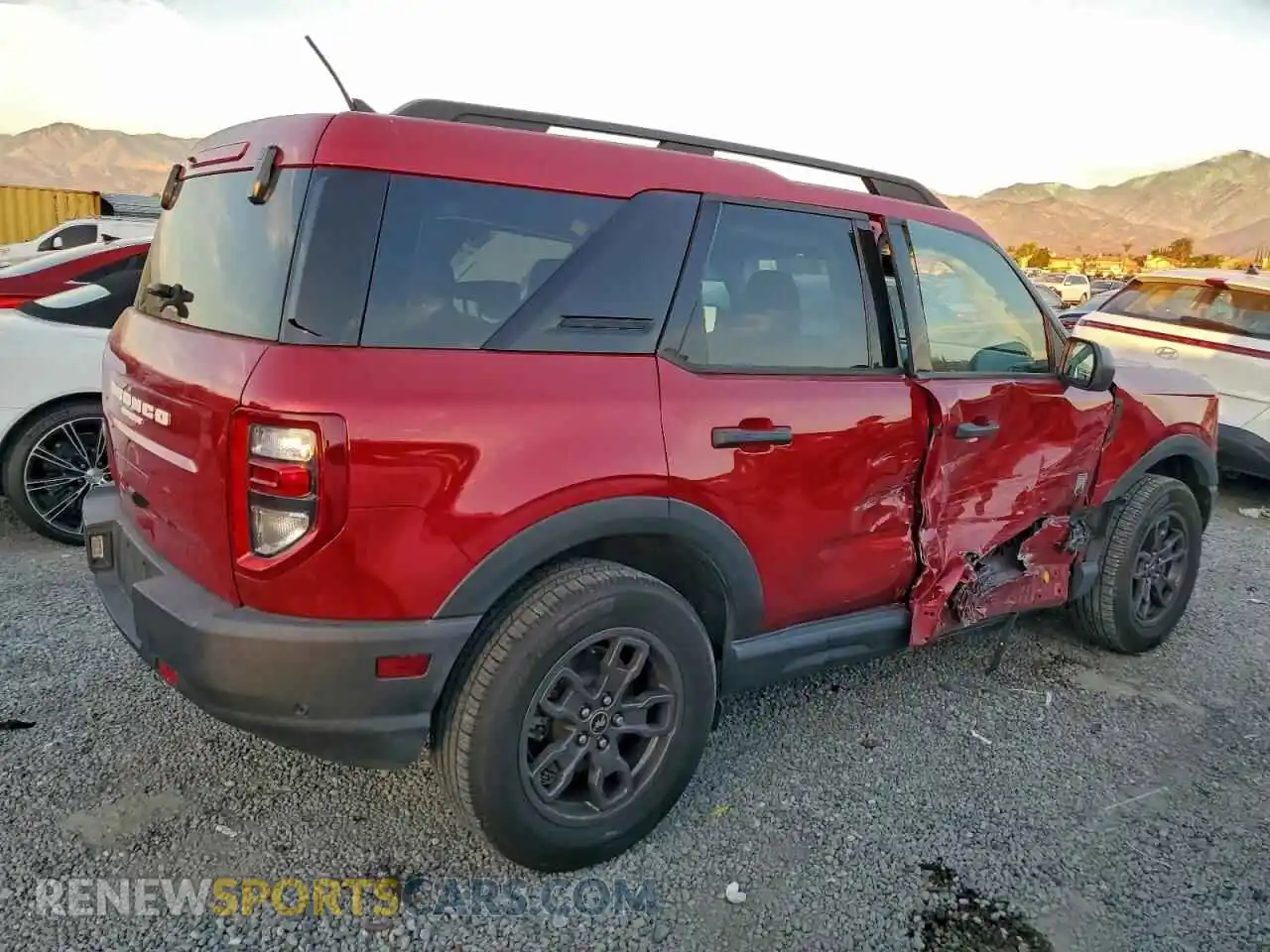 3 Photograph of a damaged car 3FMCR9B61MRB22330 FORD BRONCO 2021