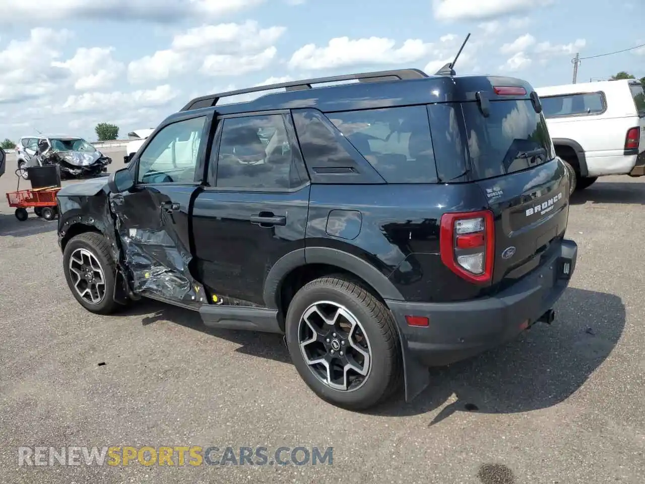 2 Photograph of a damaged car 3FMCR9B62MRB31733 FORD BRONCO 2021