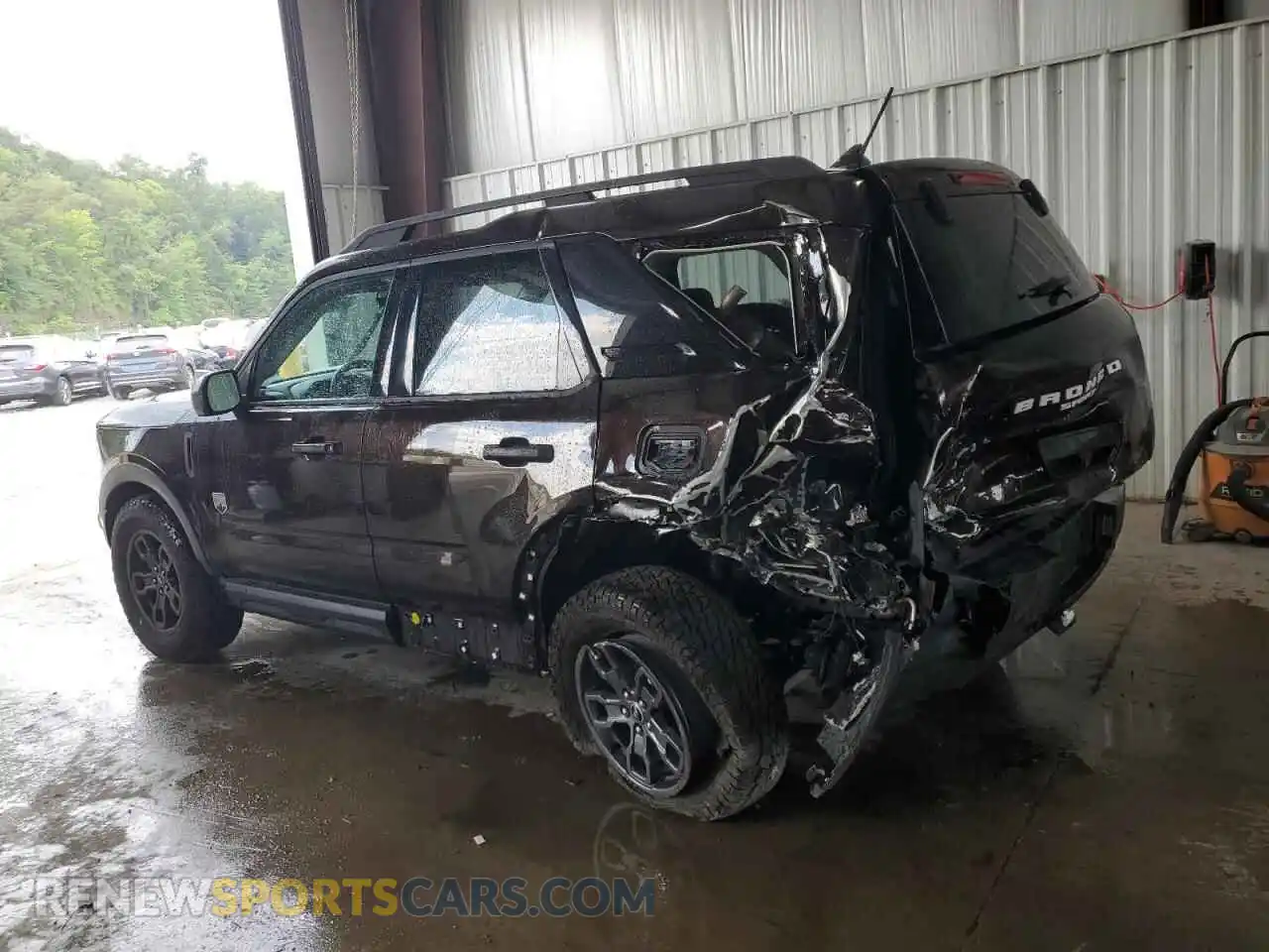 2 Photograph of a damaged car 3FMCR9B65MRA41394 FORD BRONCO 2021