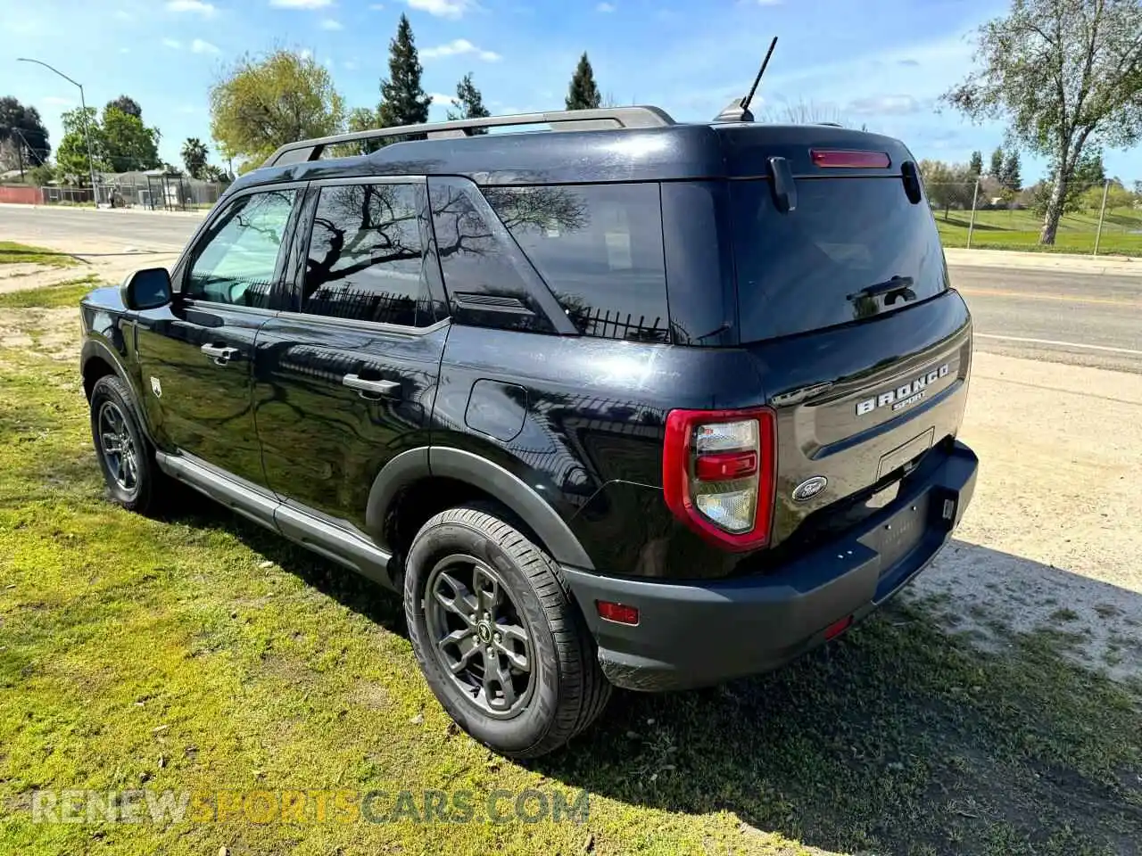 3 Photograph of a damaged car 3FMCR9B67MRA93934 FORD BRONCO 2021