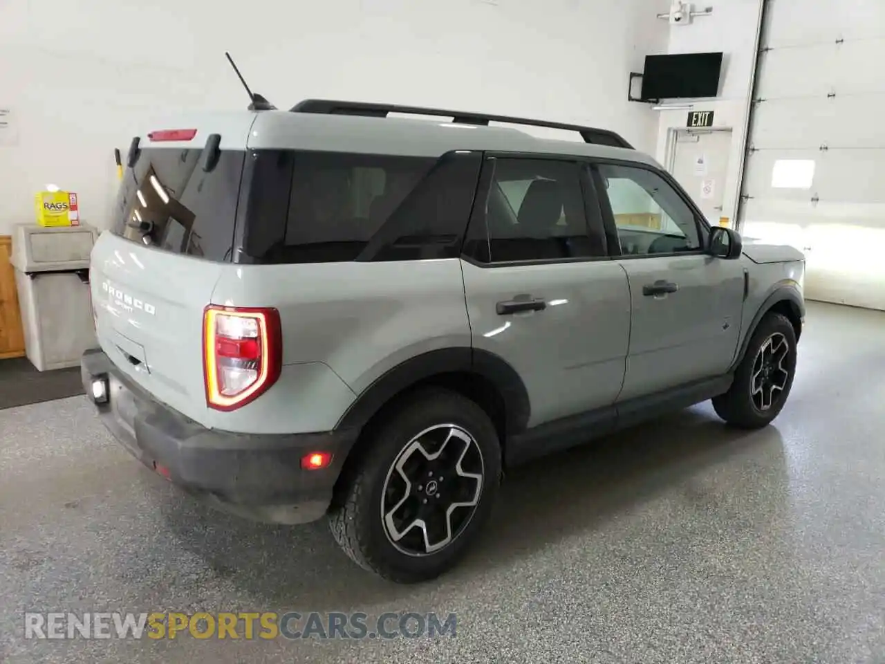 3 Photograph of a damaged car 3FMCR9B68MRA54091 FORD BRONCO 2021