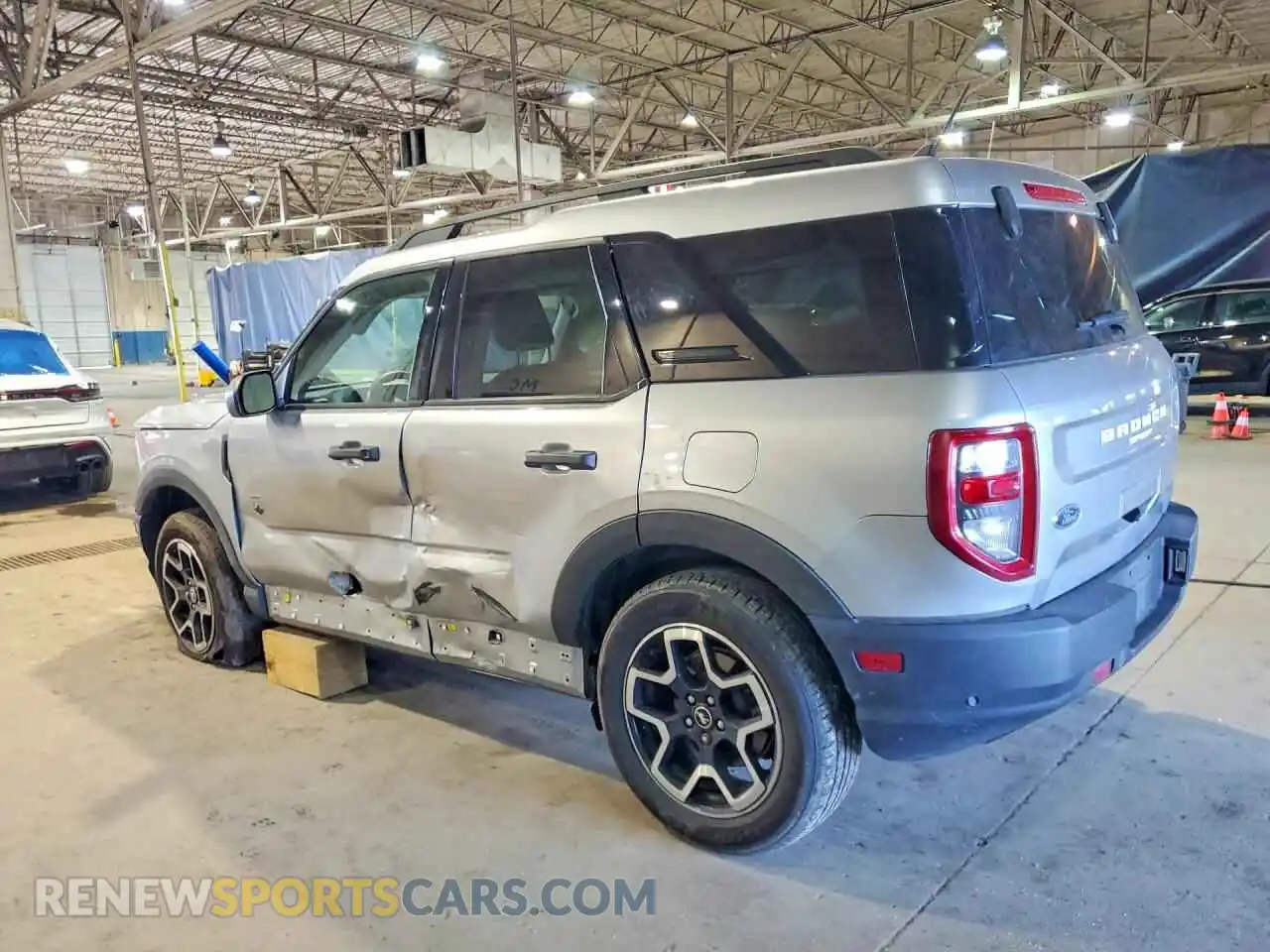 2 Photograph of a damaged car 3FMCR9B6XMRA53198 FORD BRONCO 2021