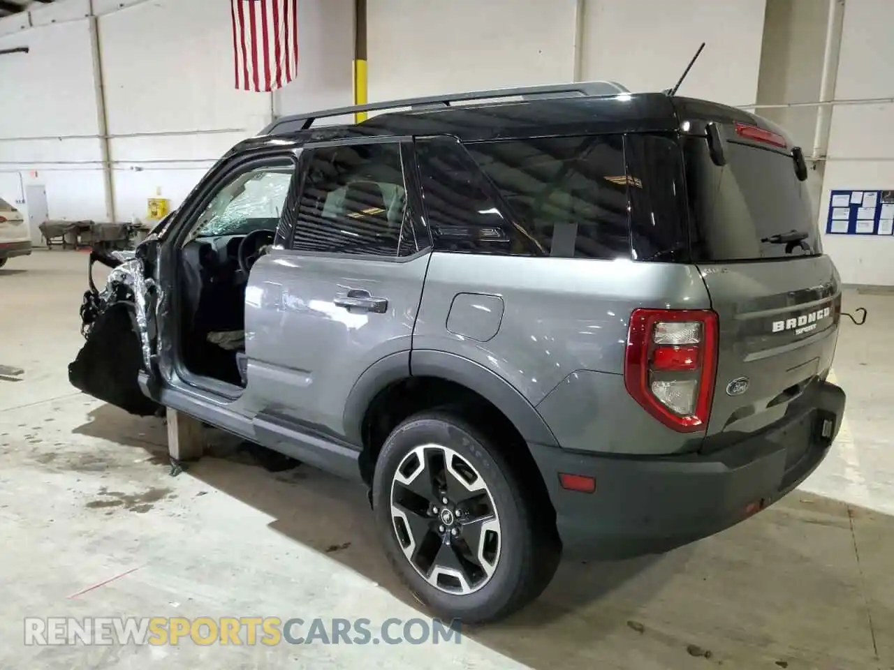 2 Photograph of a damaged car 3FMCR9C60MRA33721 FORD BRONCO 2021