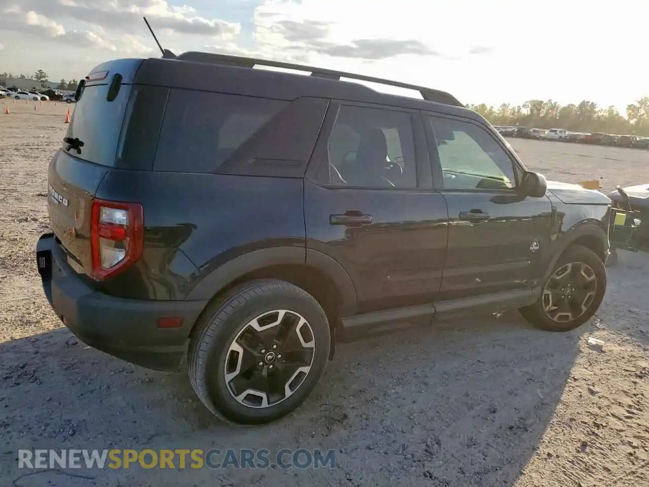 3 Photograph of a damaged car 3FMCR9C61MRB17210 FORD BRONCO 2021