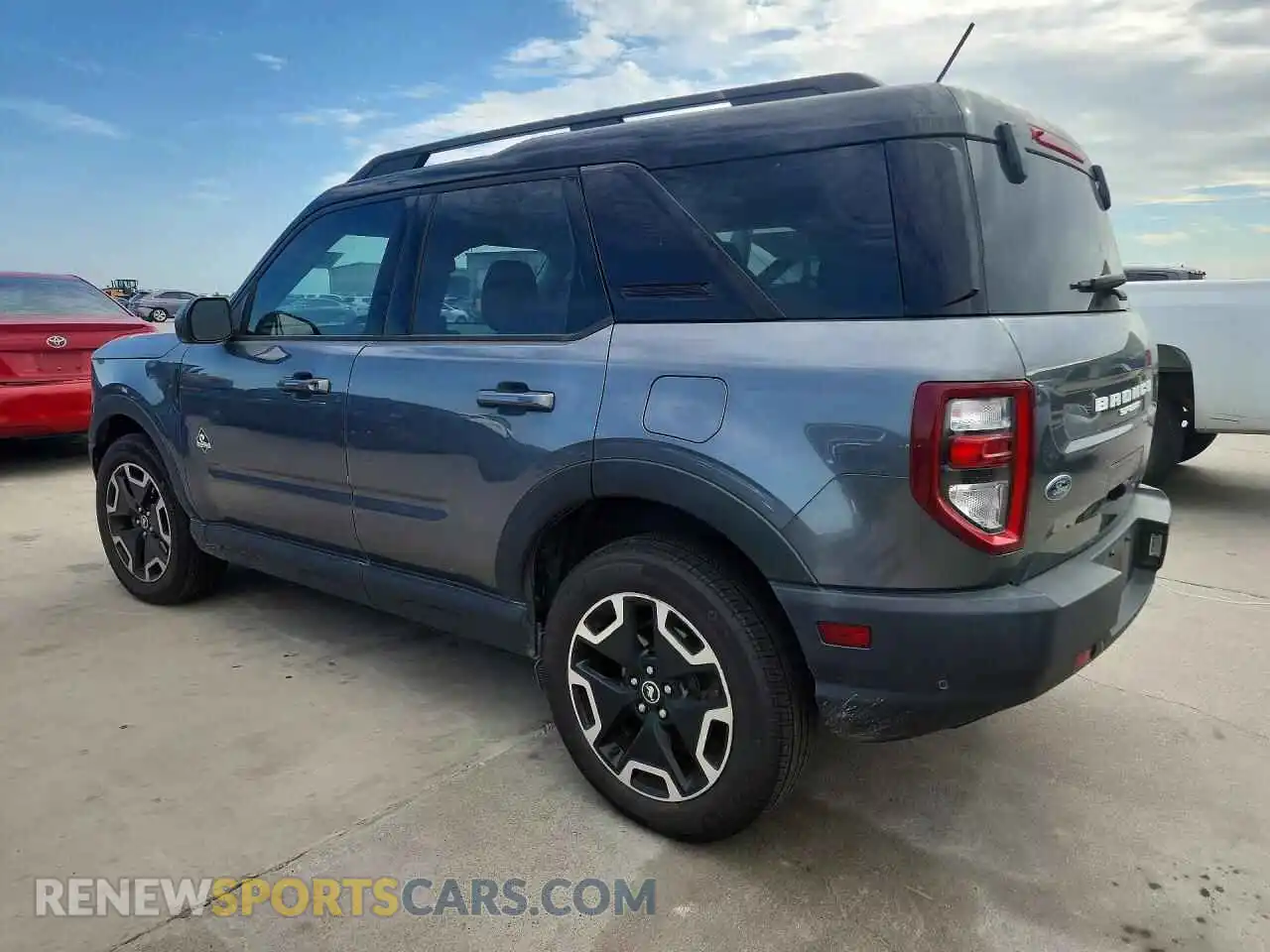 2 fotografías del automóvil dañado 3FMCR9C67MRA32632 FORD BRONCO 2021