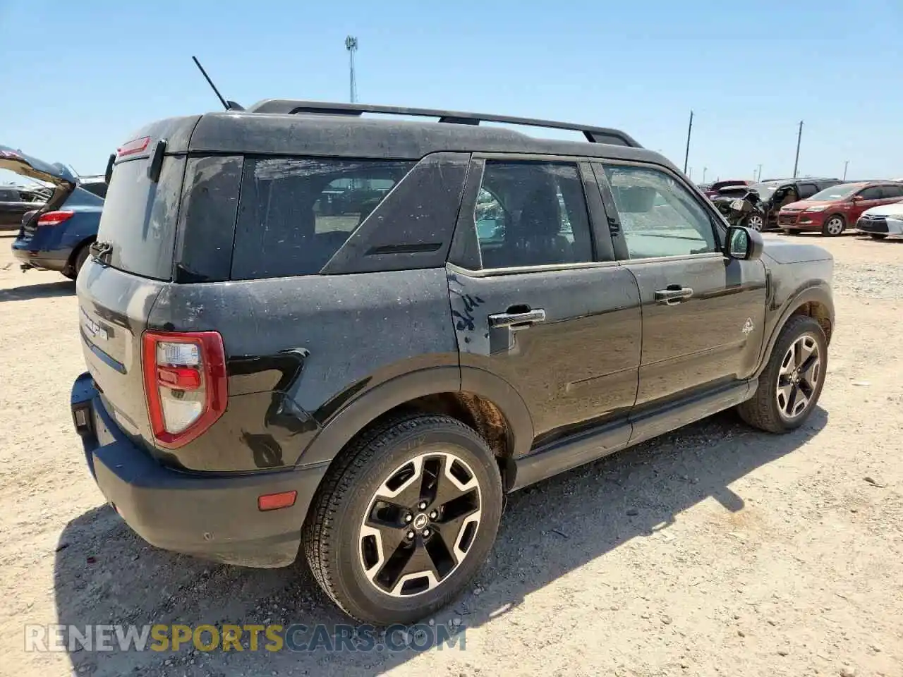 3 Photograph of a damaged car 3FMCR9C6XMRA46962 FORD BRONCO 2021