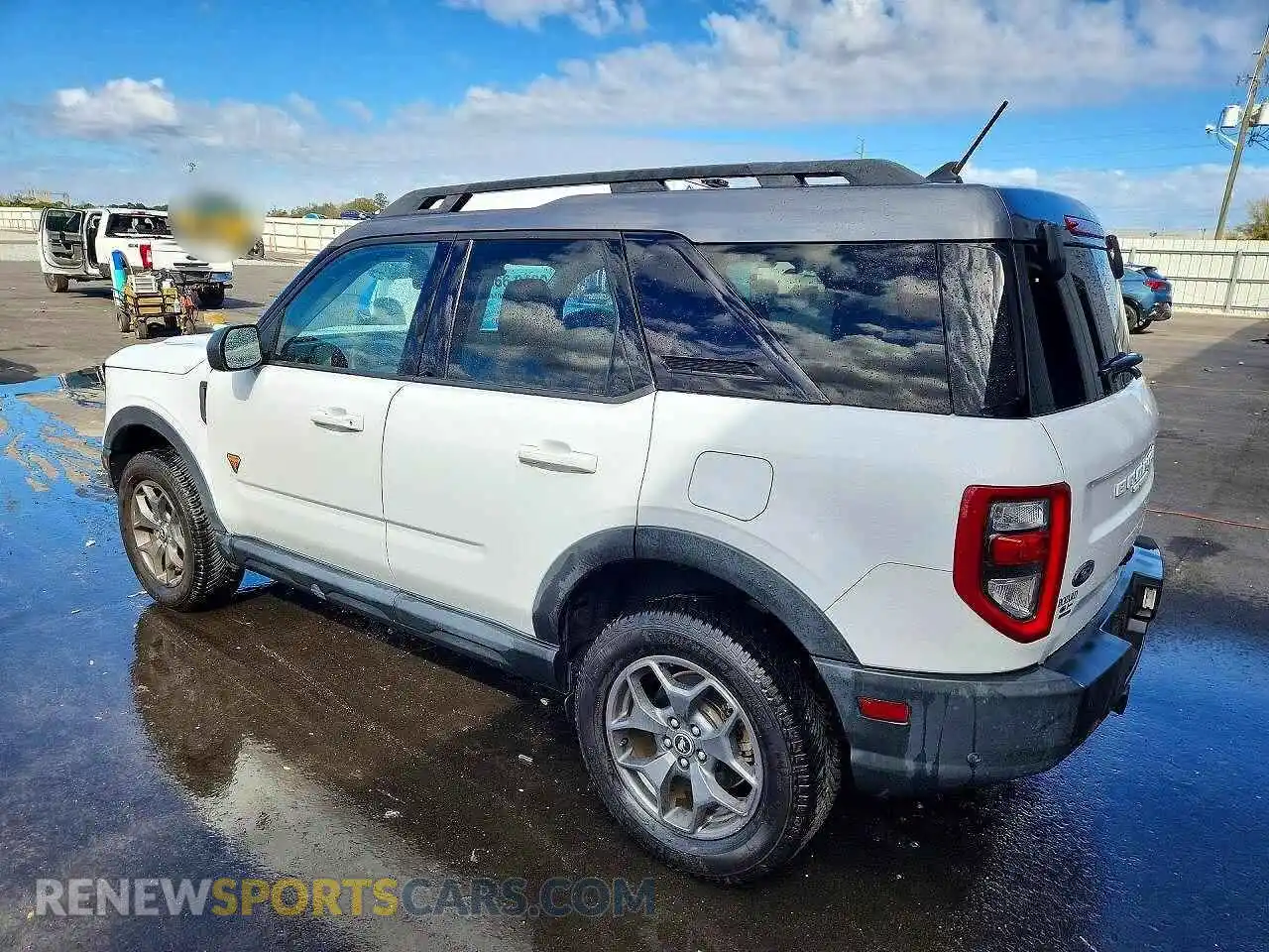 2 Photograph of a damaged car 3FMCR9D94MRA25467 FORD BRONCO 2021