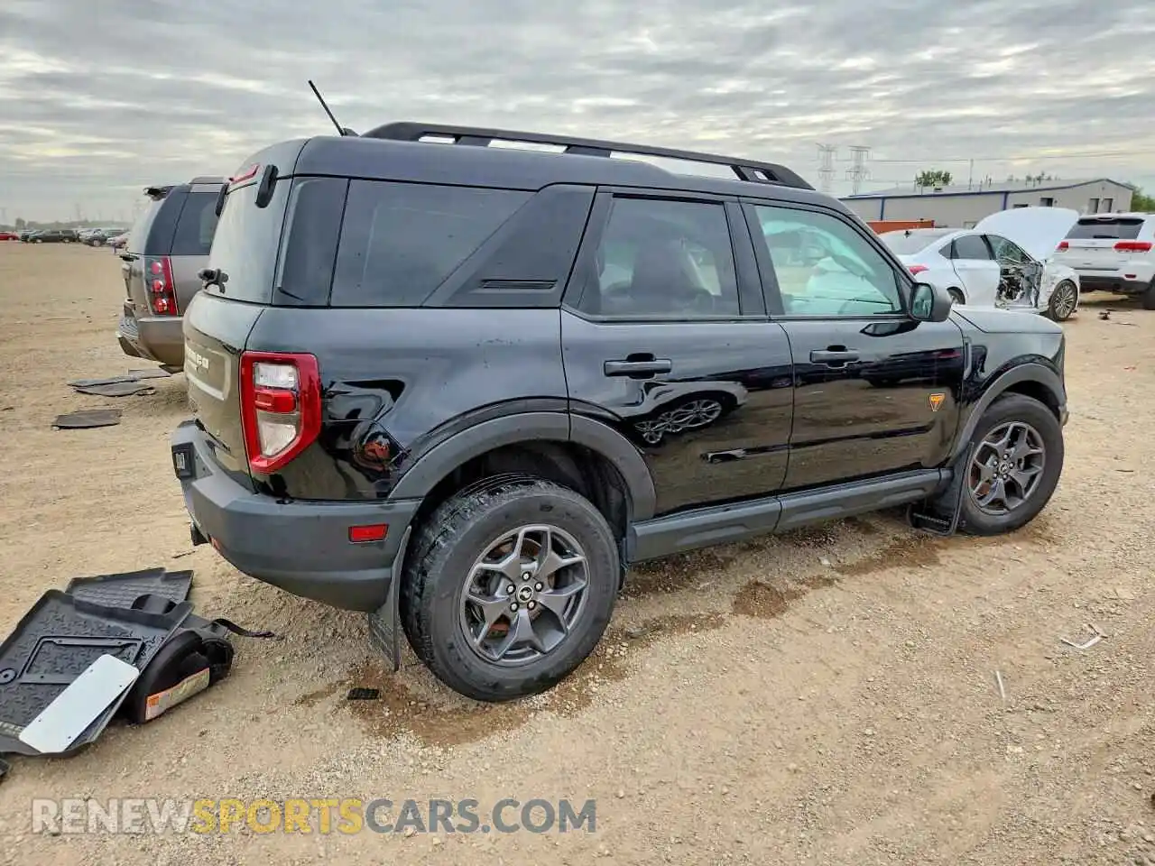 3 Photograph of a damaged car 3FMCR9D97MRB34733 FORD BRONCO 2021