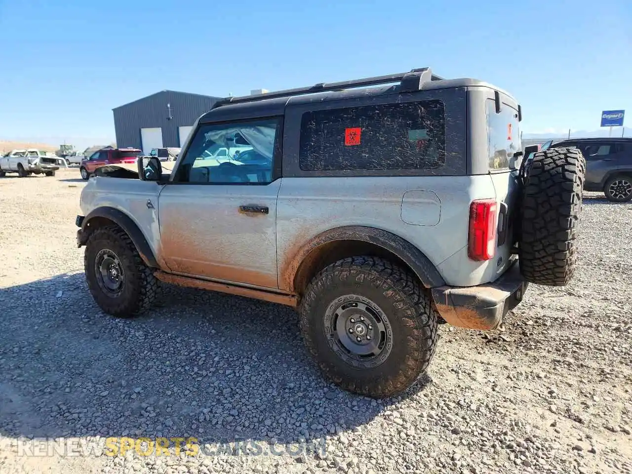 2 fotografías del automóvil dañado 1FMDE5AH4NLA82904 FORD BRONCO 2022