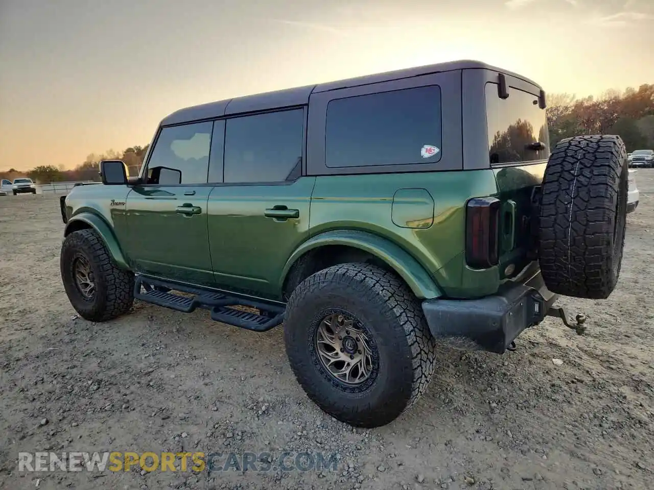 2 Photograph of a damaged car 1FMDE5BH2NLB11069 FORD BRONCO 2022
