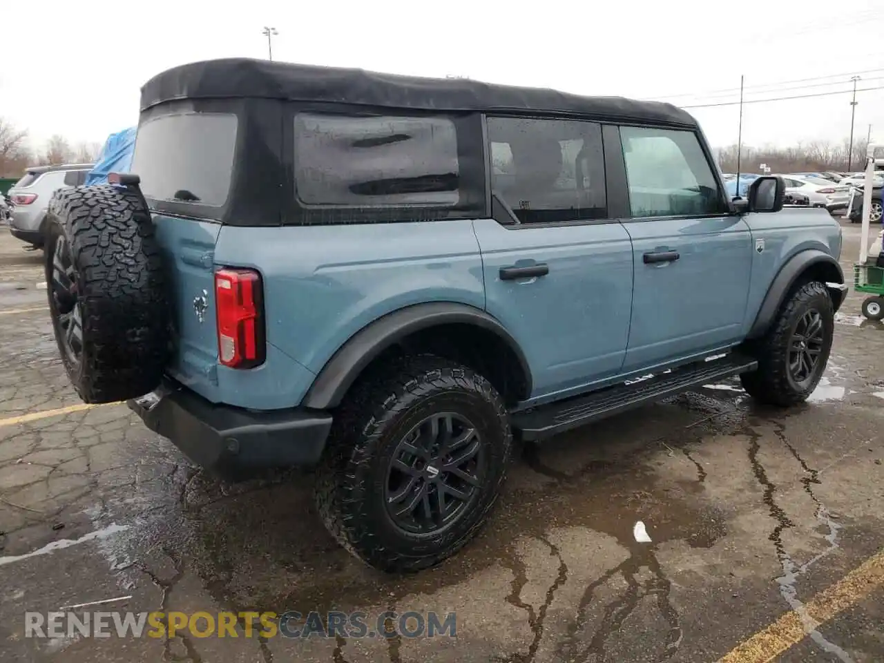 3 Photograph of a damaged car 1FMDE5BH5NLB71122 FORD BRONCO 2022