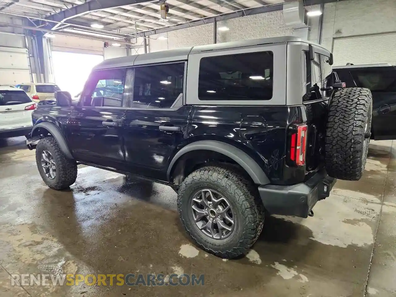 2 Фотография поврежденного автомобиля 1FMEE5BP2NLA74505 FORD BRONCO 2022