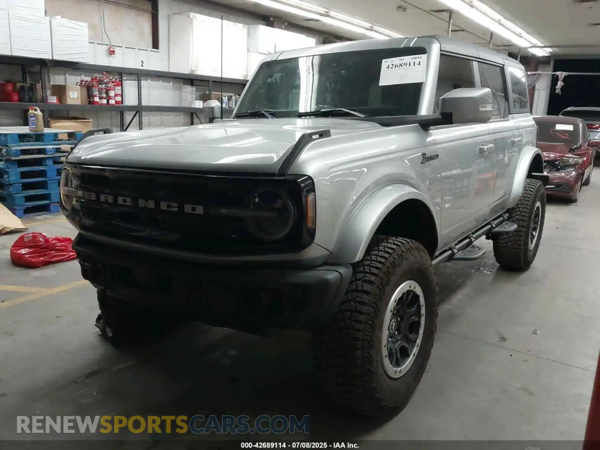 2 Photograph of a damaged car 1FMEE5BP6NLB61467 FORD BRONCO 2022