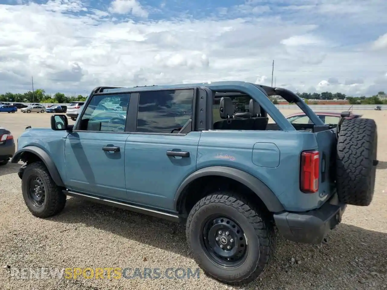 2 Photograph of a damaged car 1FMEE5BP8NLB45870 FORD BRONCO 2022
