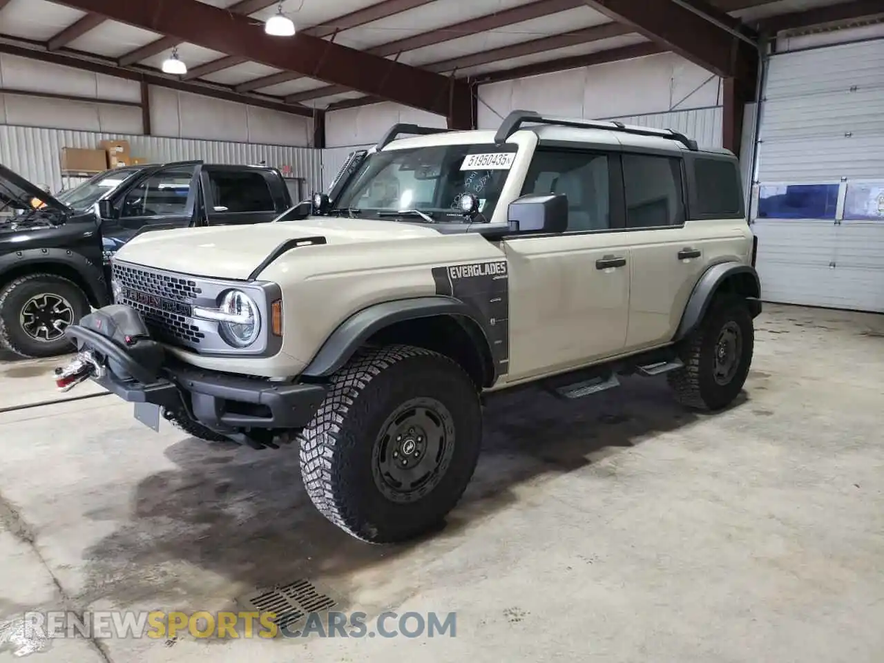 1 Photograph of a damaged car 1FMEE5DH7NLB58518 FORD BRONCO 2022