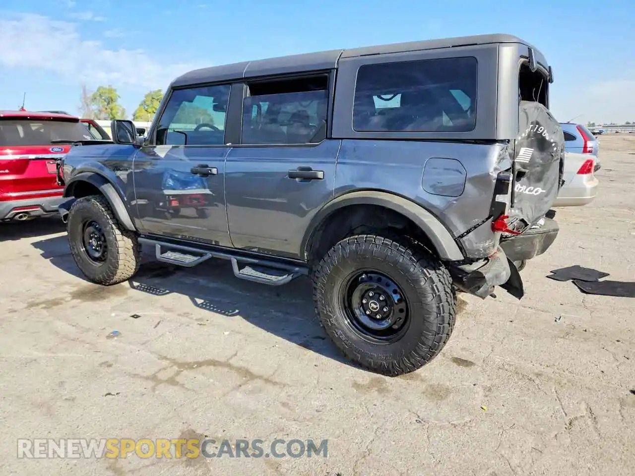 2 Photograph of a damaged car 1FMEE5DH8NLB53084 FORD BRONCO 2022