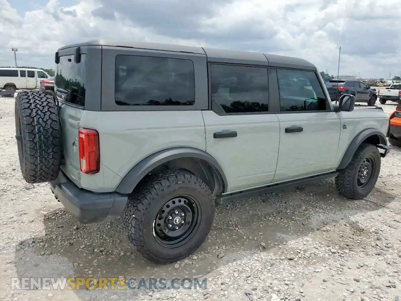 3 Photograph of a damaged car 1FMEE5DHXNLA89646 FORD BRONCO 2022