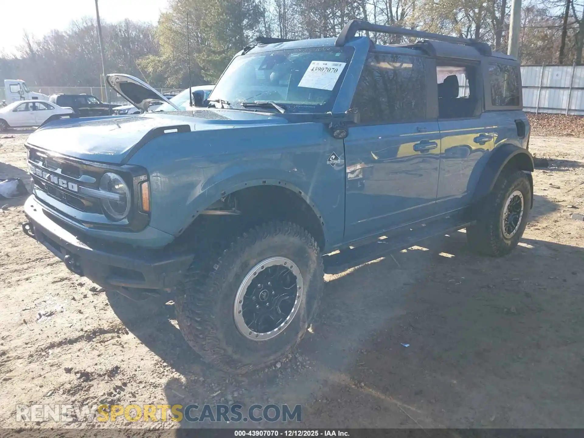 2 Photograph of a damaged car 1FMEE5DP1NLA71186 FORD BRONCO 2022