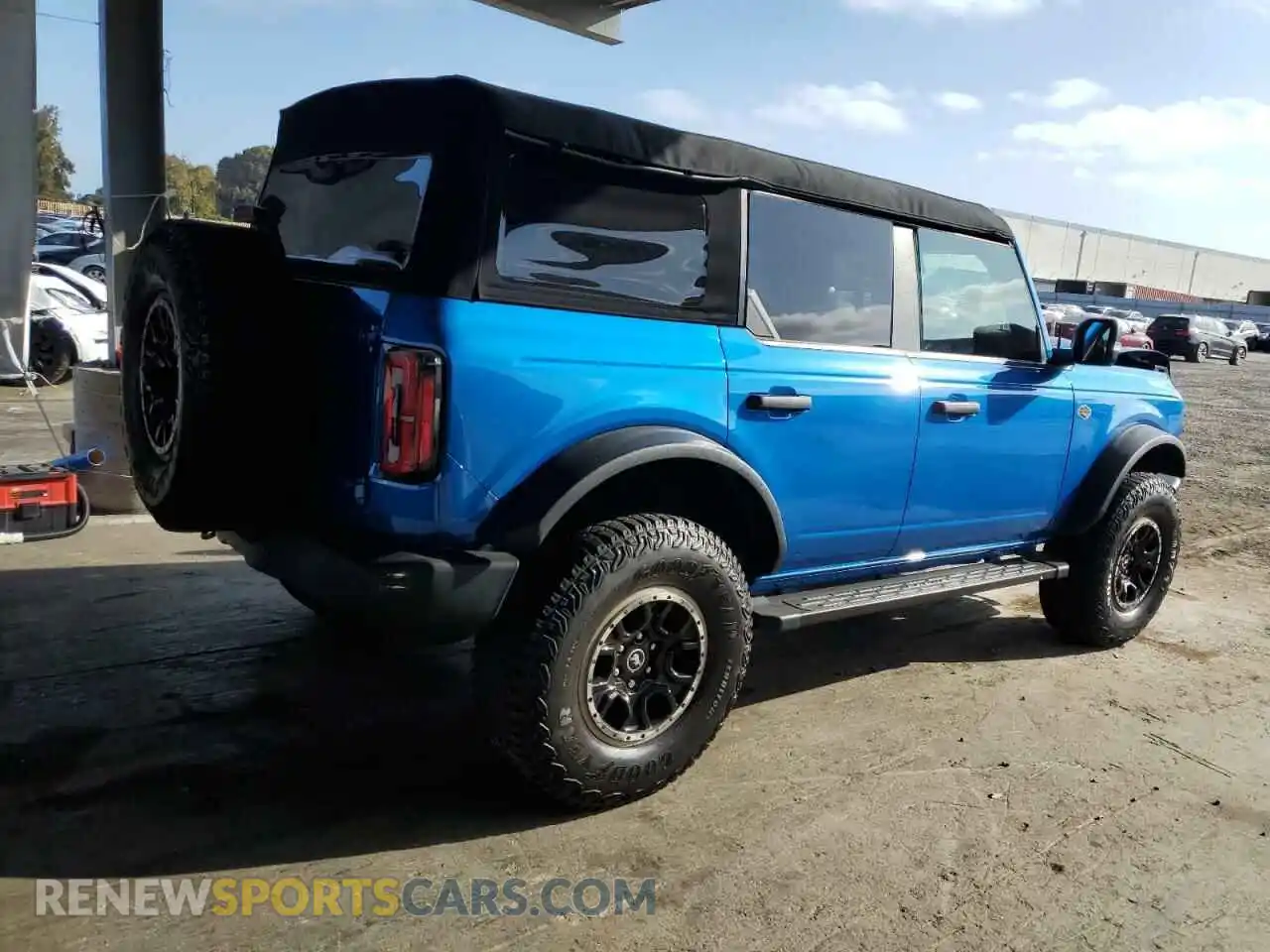 3 Фотография поврежденного автомобиля 1FMEE5DP1NLA82589 FORD BRONCO 2022