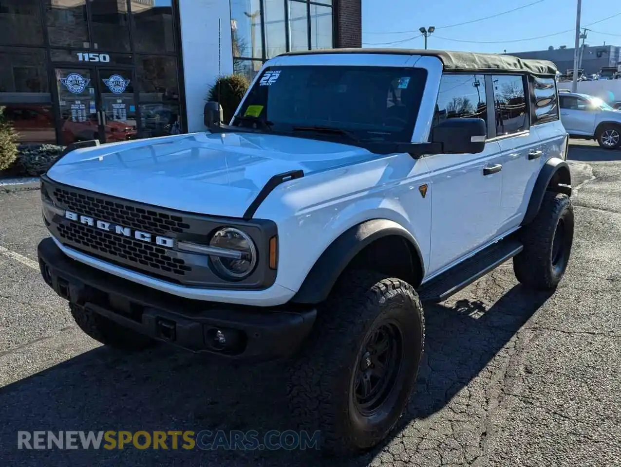 2 fotografías del automóvil dañado 1FMEE5DP1NLB56870 FORD BRONCO 2022