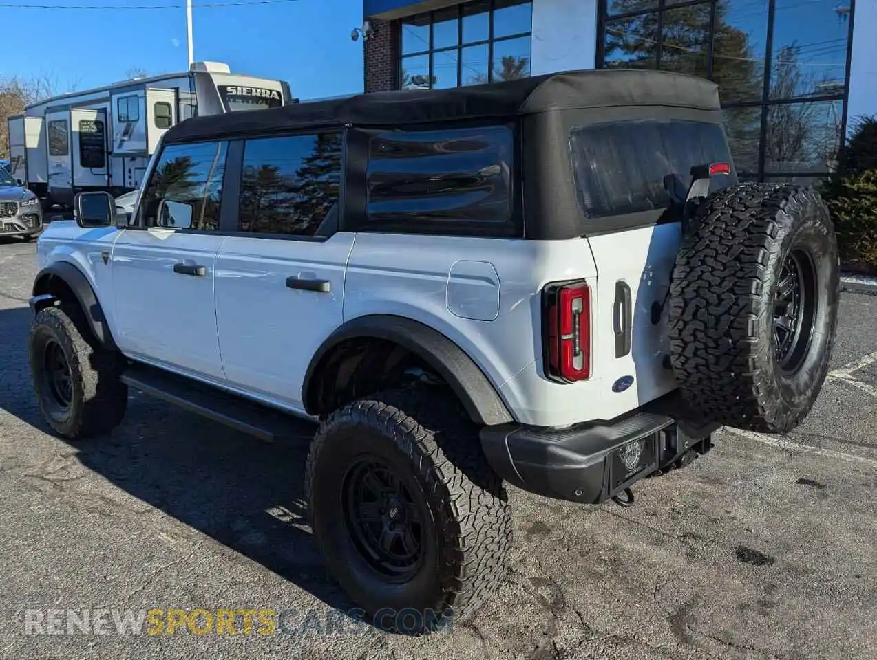 3 fotografías del automóvil dañado 1FMEE5DP1NLB56870 FORD BRONCO 2022