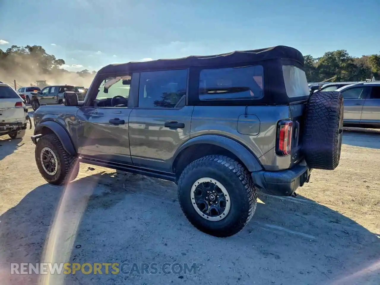 2 Photograph of a damaged car 1FMEE5DP1NLB59431 FORD BRONCO 2022