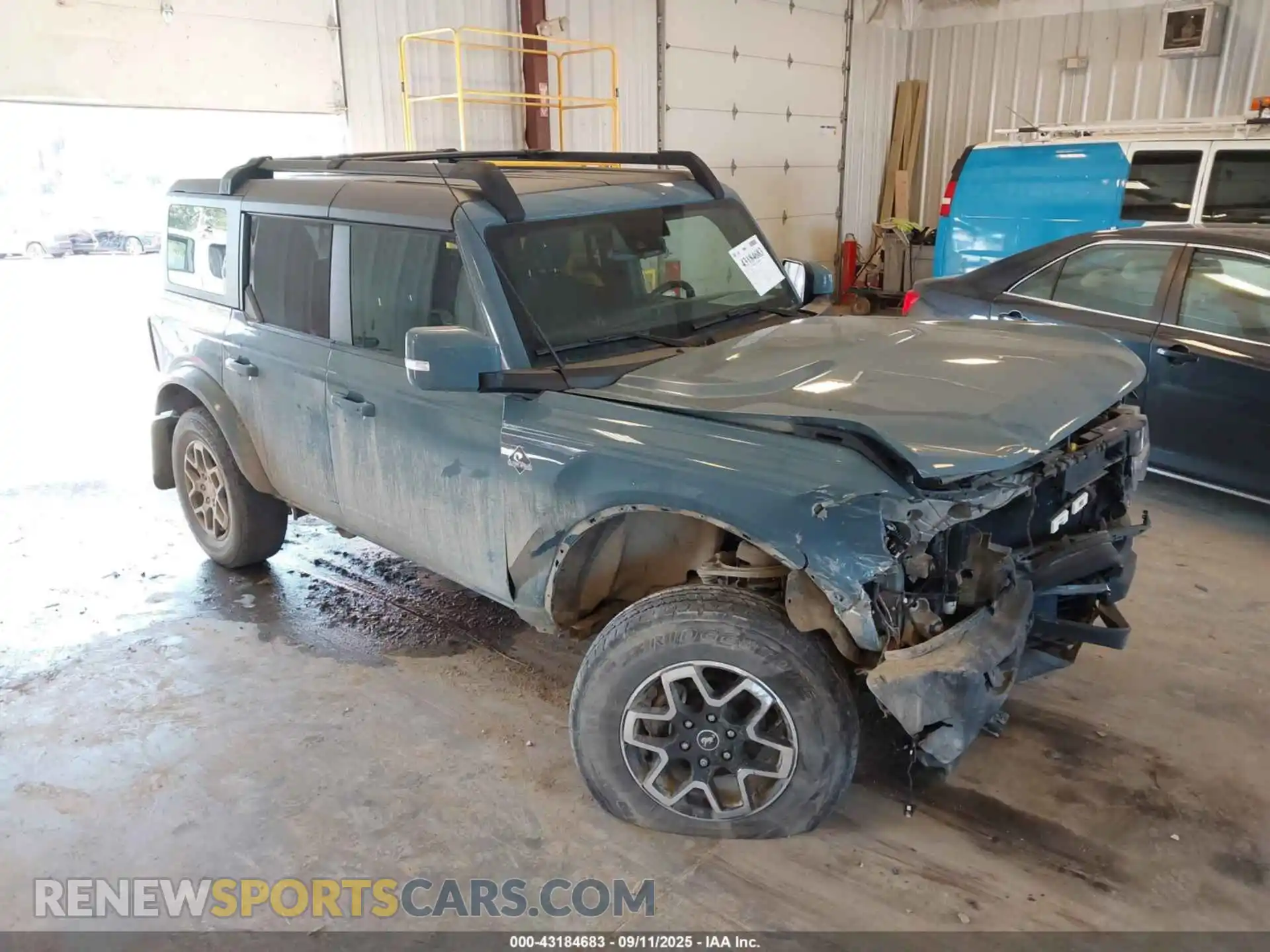 1 Photograph of a damaged car 1FMEE5DP1NLB70901 FORD BRONCO 2022