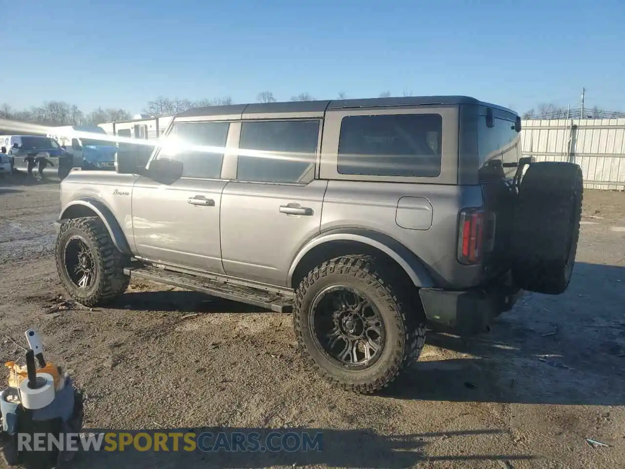 2 Photograph of a damaged car 1FMEE5DP5NLB09650 FORD BRONCO 2022