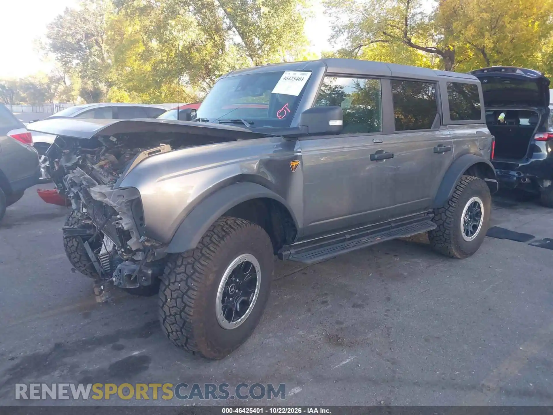 2 Фотография поврежденного автомобиля 1FMEE5DP5NLB31096 FORD BRONCO 2022