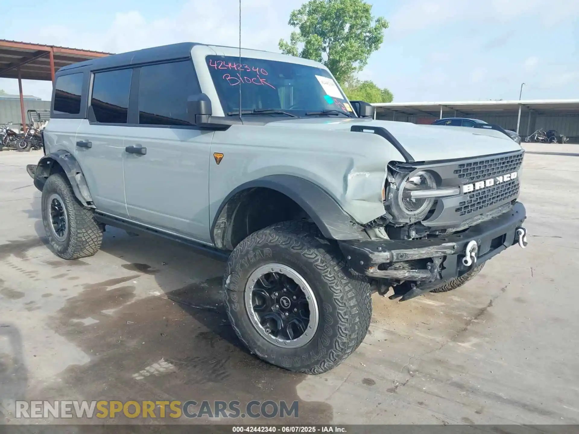 1 fotografías del automóvil dañado 1FMEE5DP6NLA74231 FORD BRONCO 2022