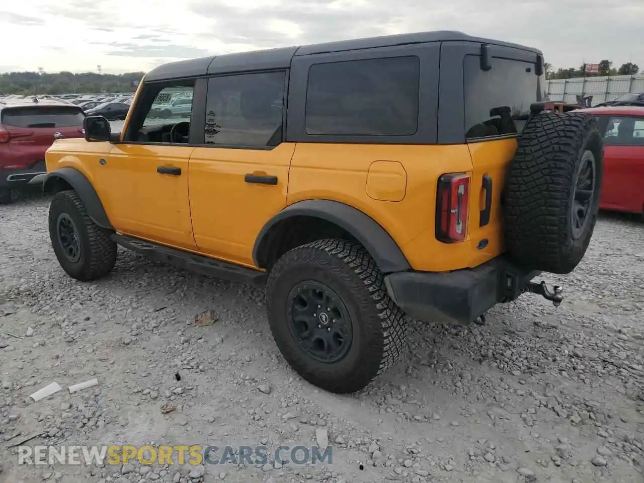 2 Photograph of a damaged car 1FMEE5DP6NLB68321 FORD BRONCO 2022